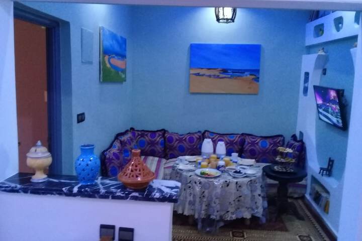 Room 10 of 19