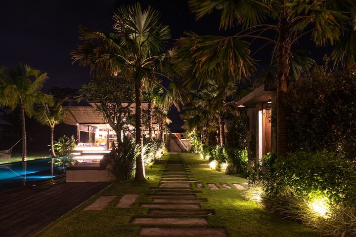 Hotel Exterior 54 of 69