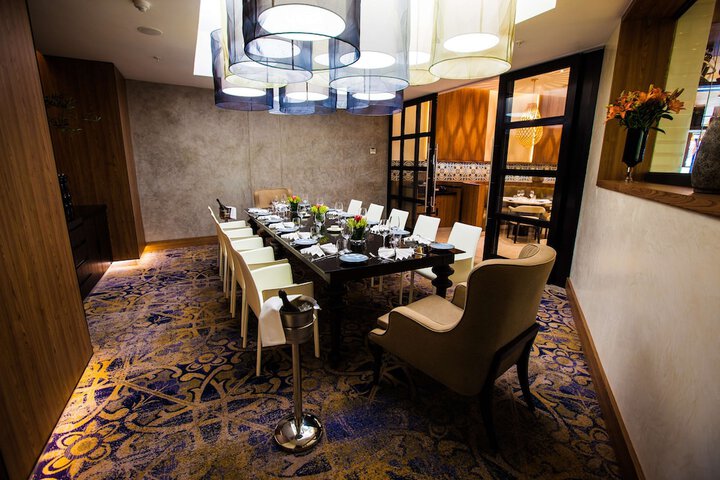 Dining 219 of 309