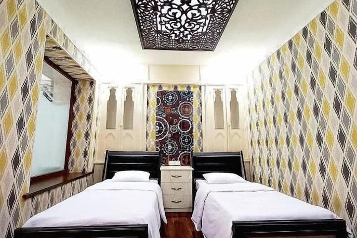 Room 4 of 41