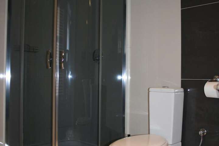 Room 26 of 46
