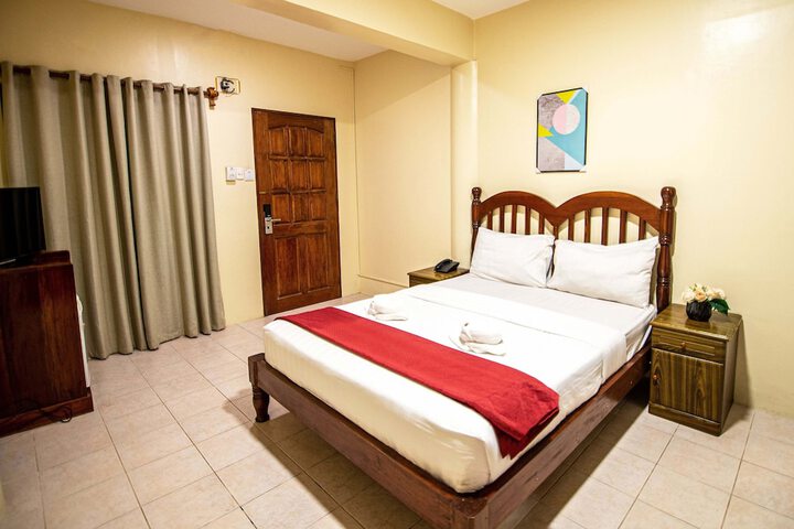 Room 30 of 73
