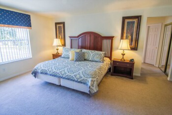 Room 20 of 29
