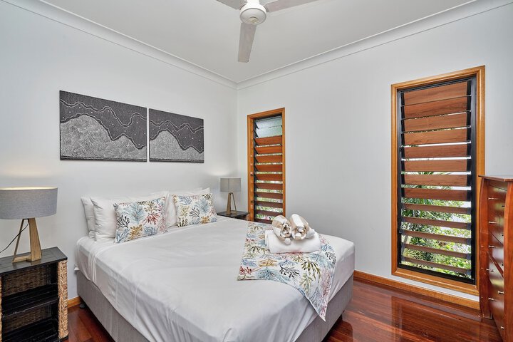 Room 5 of 29