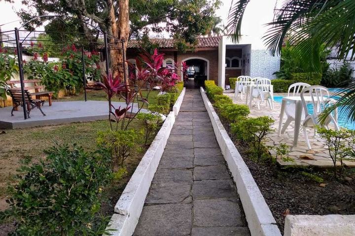 Hotel Exterior 38 of 48