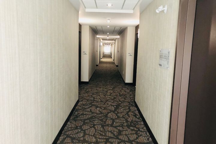 Ballroom/Hall 70 of 88