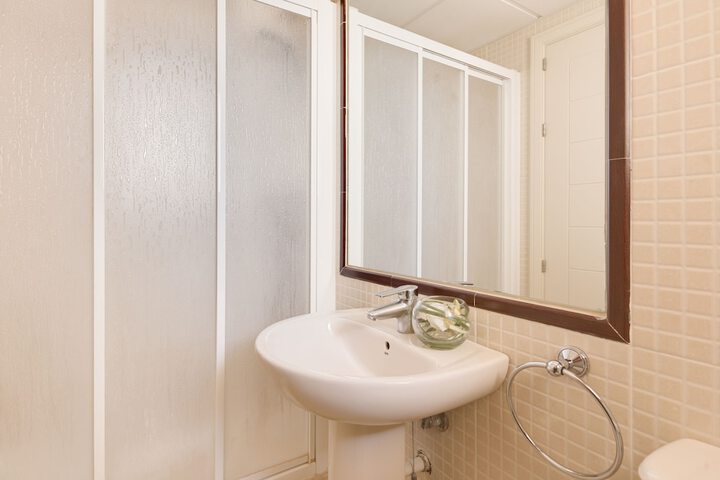 Clean Restrooms