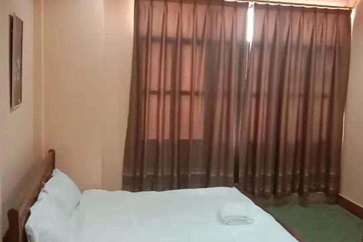 Room 11 of 61