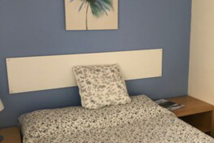 Room 16 of 22