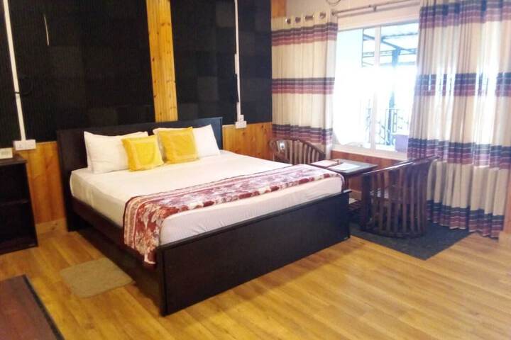 Room 14 of 52