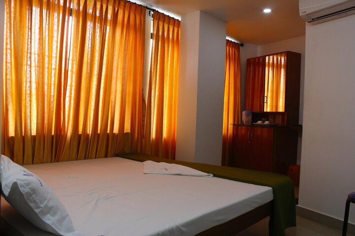 Room 21 of 39