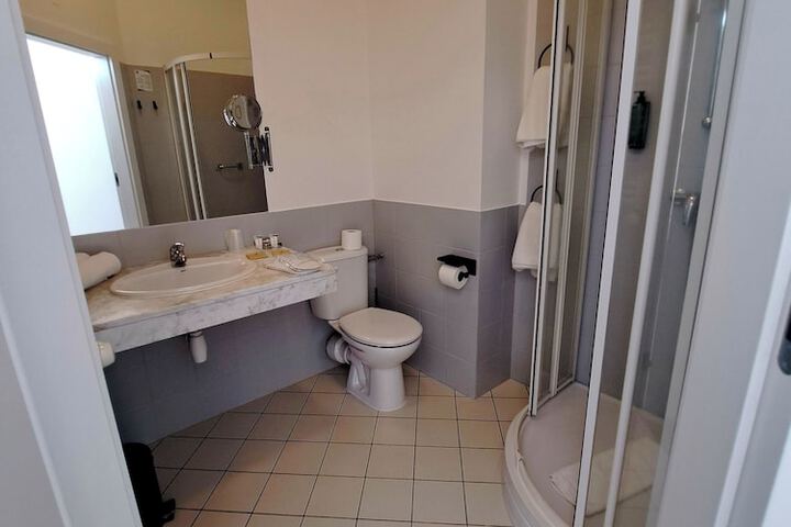 Clean Restrooms