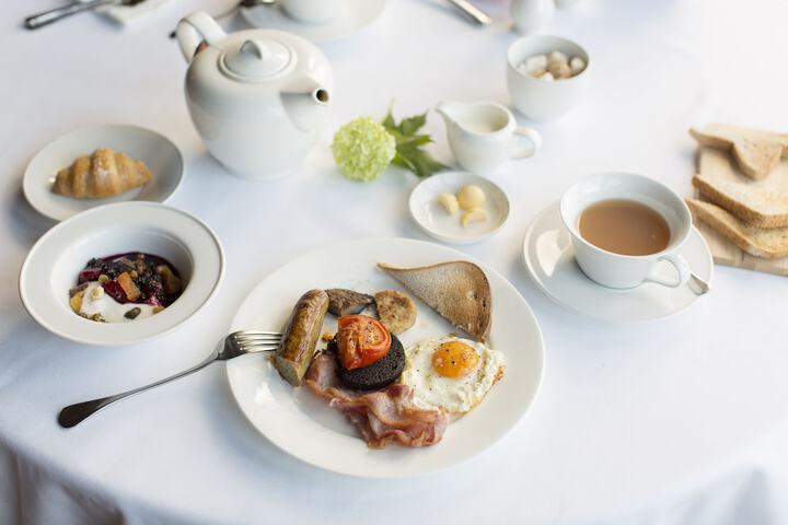 Breakfast/Coffee Service 42 of 52