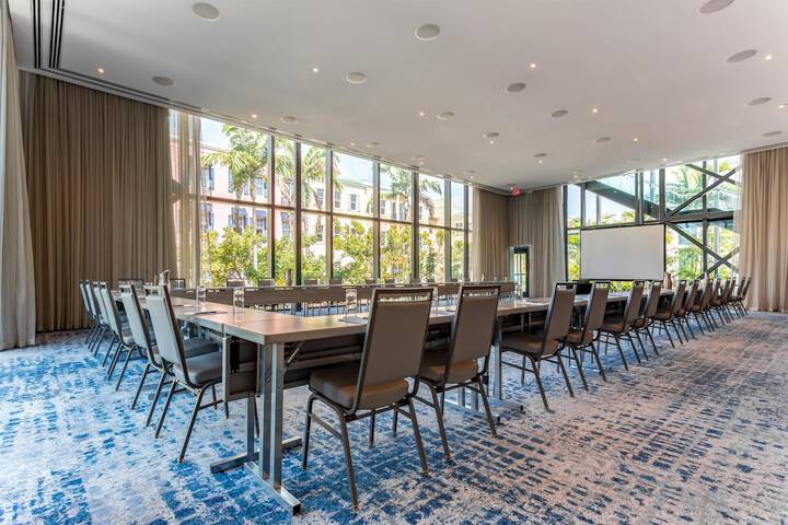 Meeting facility