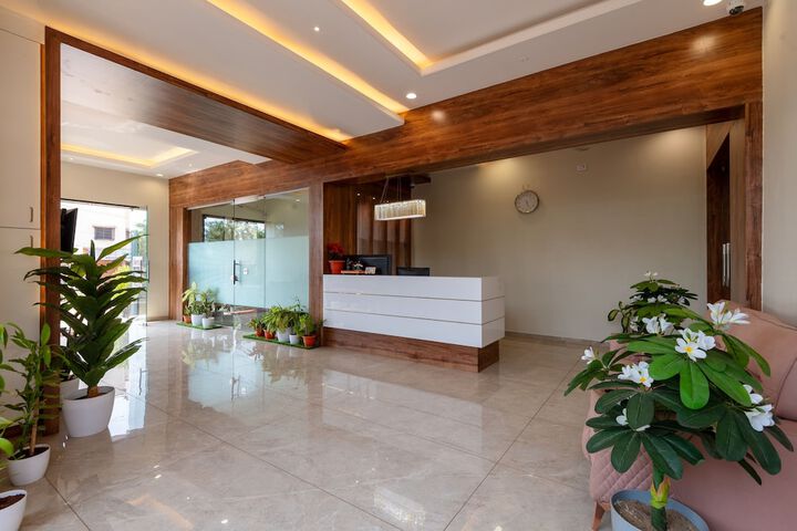 Hotel Interior 2 of 16