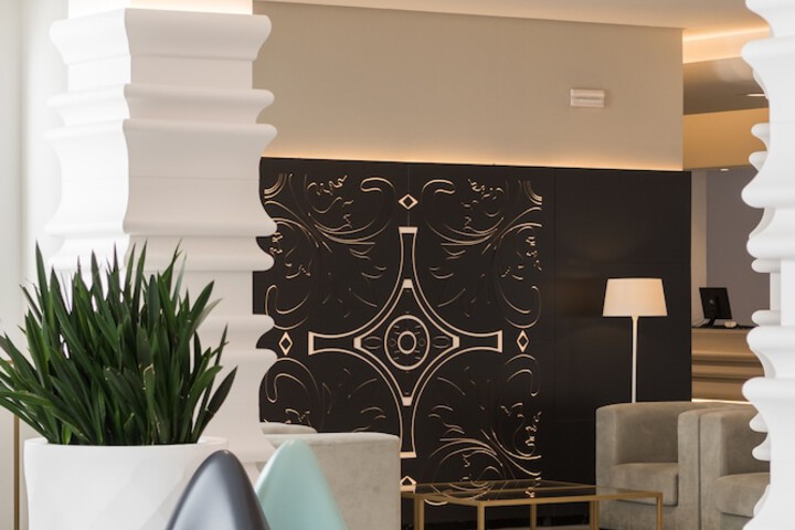 Guest Lobby