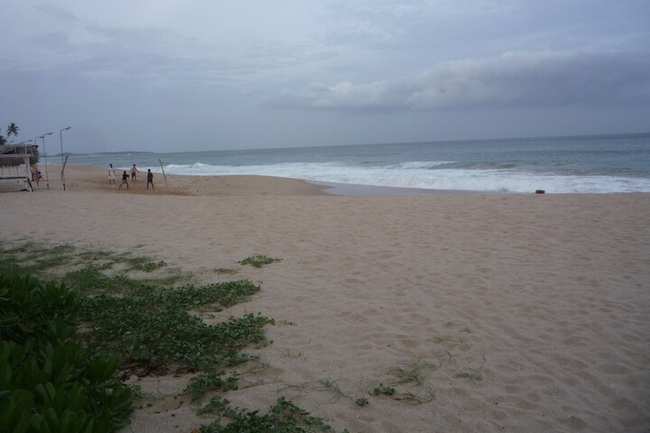 Beach 27 of 43