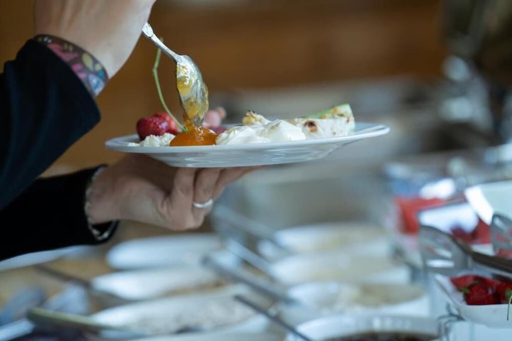 Dining 53 of 78