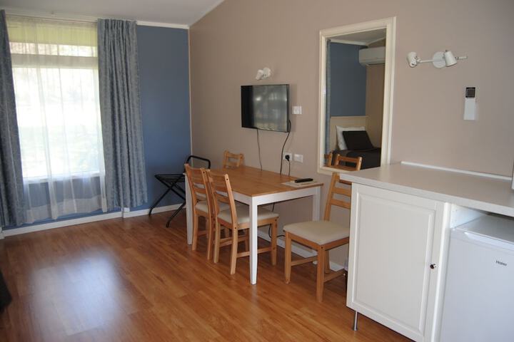 Room 14 of 40