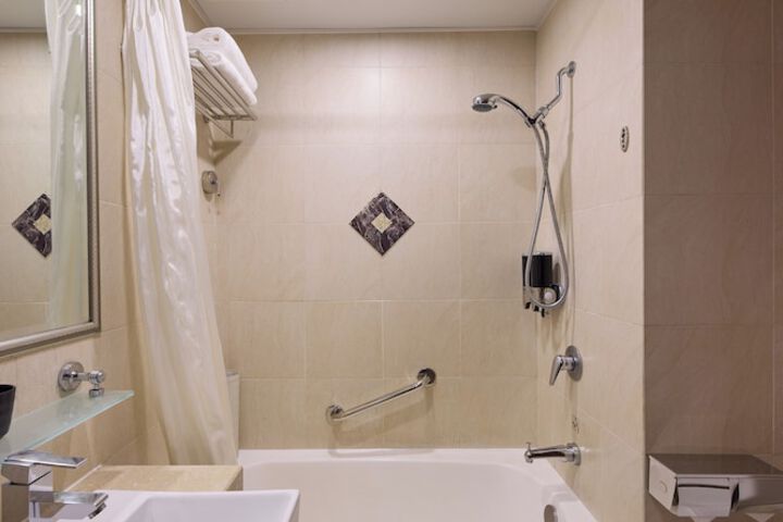 Room 35 of 49