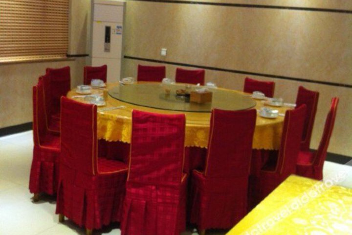 Shanquan Resort Hotel