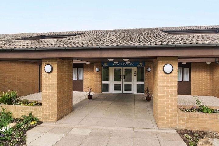 Days Inn by Wyndham Sutton Scotney South in Winchester