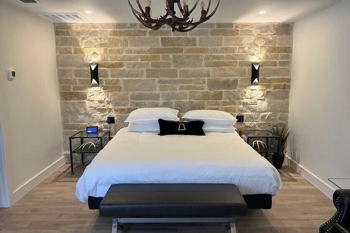 Room 14 of 41