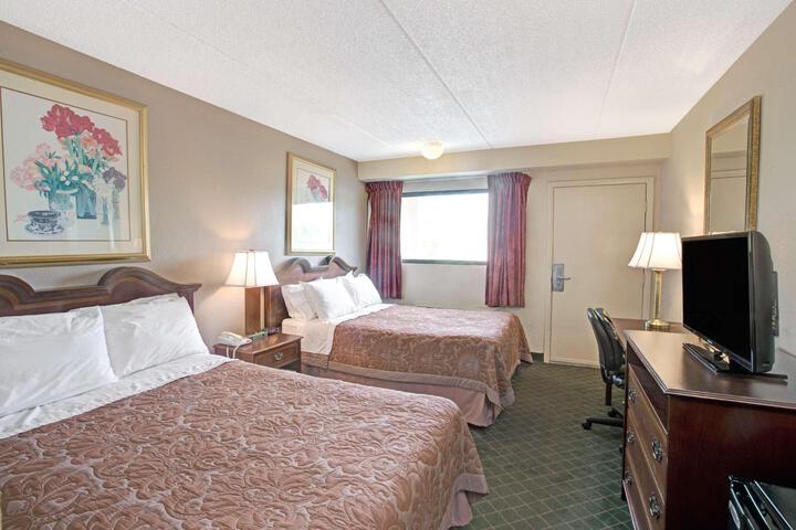 1 Double Bed (1 of 6)