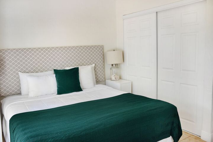 Room 42 of 133