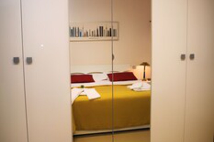 Room 22 of 25