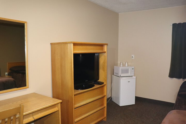 Room 9 of 11