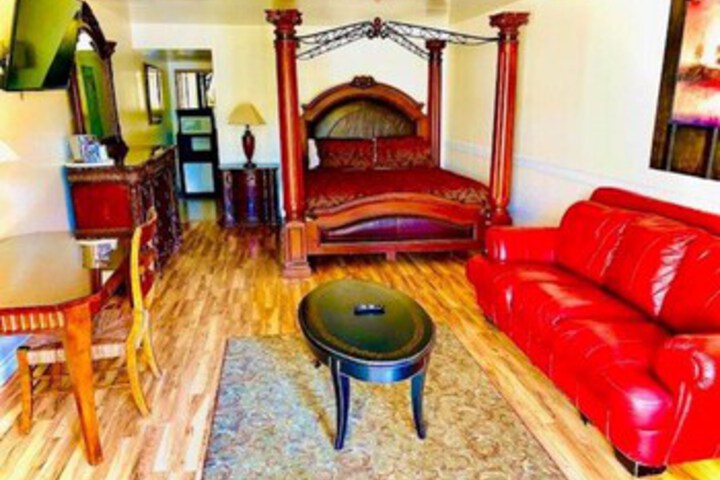 Room 45 of 64