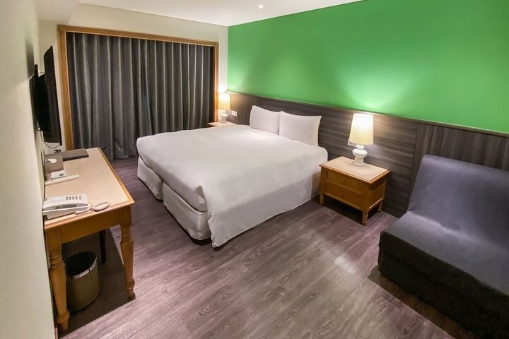 Room 20 of 52