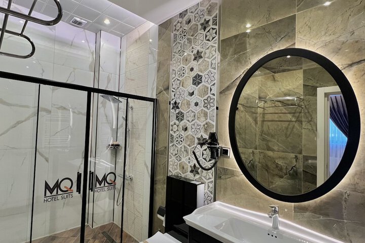 Room 20 of 72