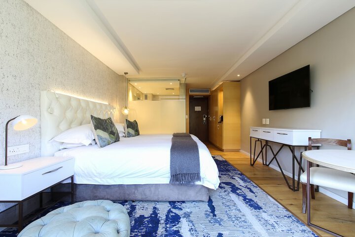 Room 39 of 108