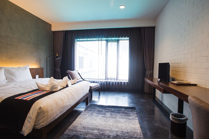 Room 8 of 46