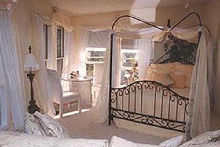 Hotel Interior 12 of 25