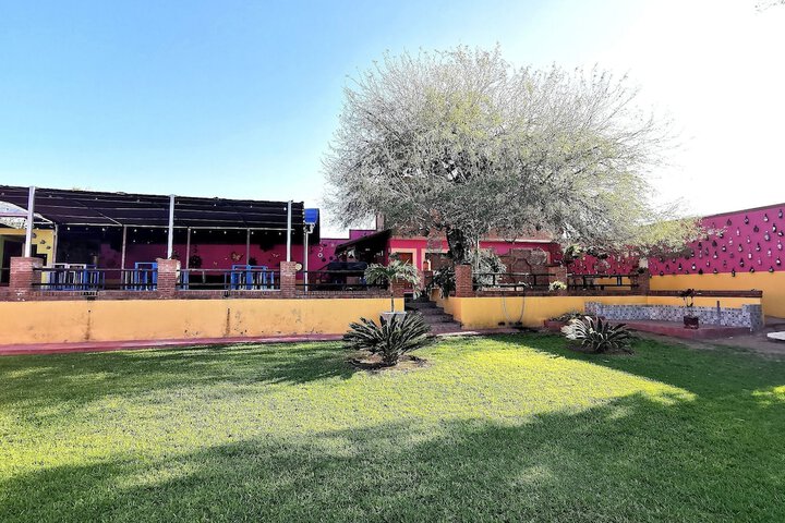 Hotel Exterior 102 of 104