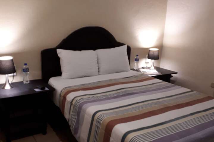 Room 11 of 94