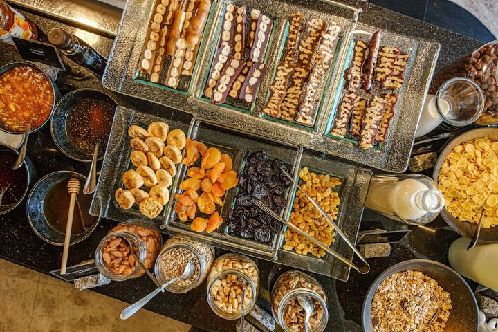 Breakfast/Coffee Service 143 of 204