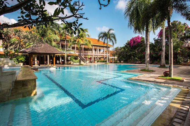 Pool Photo