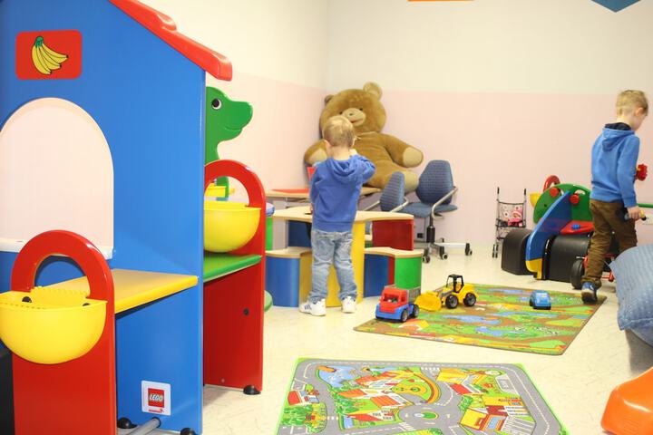 Childrens Activities 47 of 68