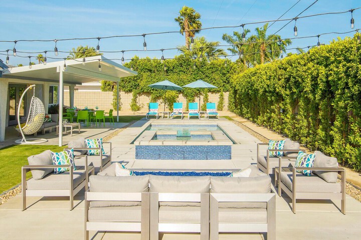 Pool 30 of 56