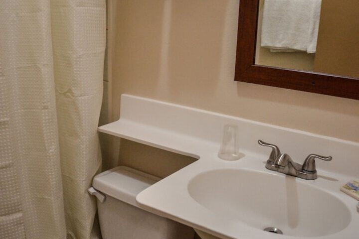 Room 15 of 49