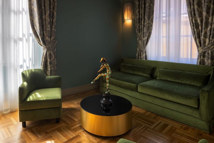 Hotel Interior 133 of 143