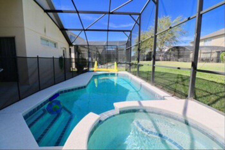 Enchanting Ideal Resort Home Near Disney Area in Kissimmee, FL