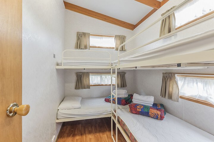 Room 2 of 54