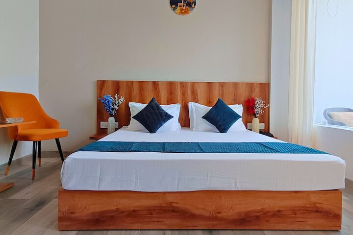 Room 14 of 87