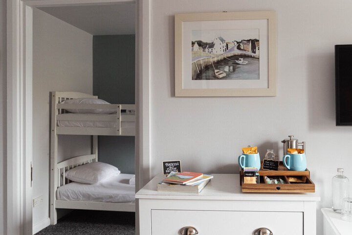 Room 47 of 73