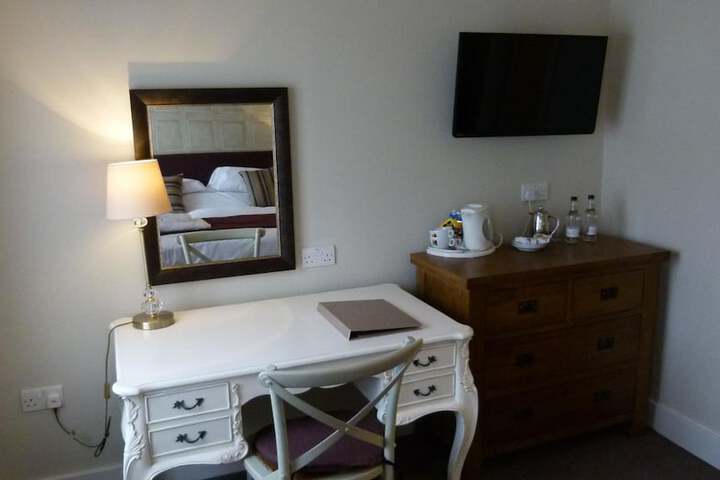 Room 18 of 46